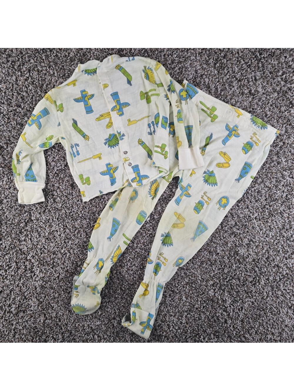 Vintage Retro Carters Boys Sz 4 Pajama Top Pants Set Native American Print